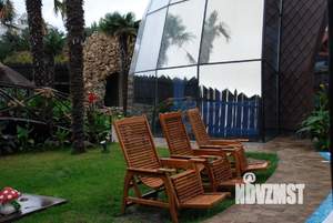 Дом 370м&sup2;, 3-этажный, посуточно, 