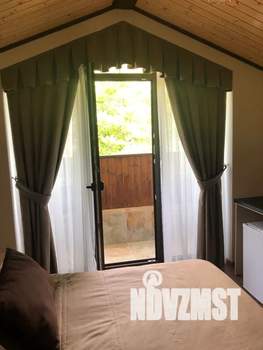 Дом 16м&sup2;, 2-этажный, посуточно, 