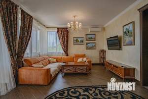 Дом 345м², 4-этажный, на длительный срок, 