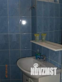 Дом 28м&sup2;, 3-этажный, посуточно, 