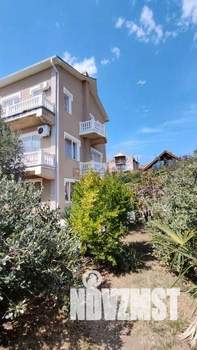 Дом 111м&sup2;, 3-этажный, посуточно, 