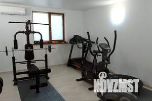 Дом 295м&sup2;, 2-этажный, посуточно, 