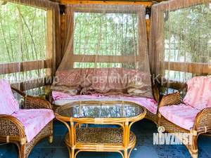 Дом 250м&sup2;, 3-этажный, посуточно, 