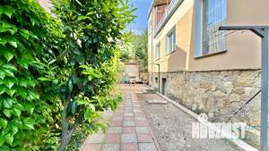 Дом 250м&sup2;, 2-этажный, посуточно, 