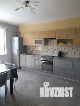 Дом 100м², 3-этажный, посуточно, 