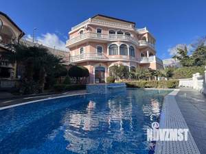 Дом 300м², 3-этажный, посуточно, 