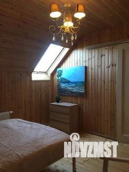 Дом 200м&sup2;, 3-этажный, посуточно, 