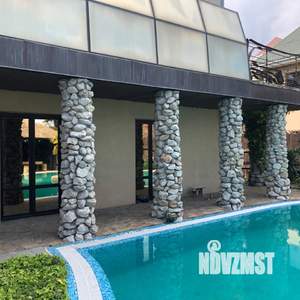 Дом 370м&sup2;, 2-этажный, посуточно, 