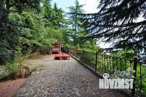 Дом 250м&sup2;, 2-этажный, посуточно, 