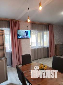 Дом 70м&sup2;, 2-этажный, посуточно, 