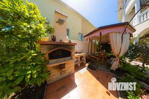 Дом 140м&sup2;, 3-этажный, посуточно, 