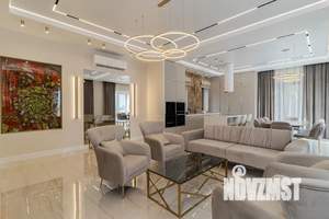 Дом 360м&sup2;, 3-этажный, посуточно, 