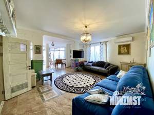 Дом 250м&sup2;, 4-этажный, посуточно, 