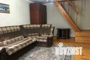 Дом 70м&sup2;, 2-этажный, посуточно, 