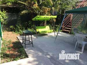 Дом 49м&sup2;, 2-этажный, посуточно, 