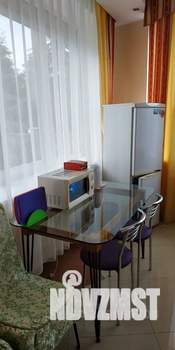 Дом 600м², 4-этажный, посуточно, 
