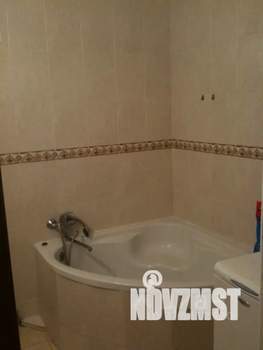 Дом 70м&sup2;, 3-этажный, посуточно, 