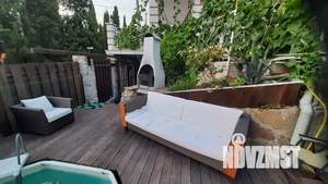 Дом 180м&sup2;, 3-этажный, посуточно, 