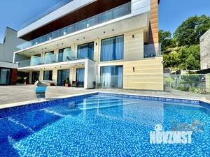 Дом 550м², 3-этажный, посуточно, 