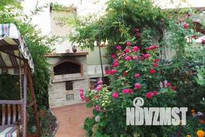 Дом 60м&sup2;, 2-этажный, посуточно, 