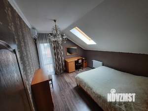 Дом 210м&sup2;, 3-этажный, посуточно, 