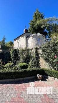 Дом 360м&sup2;, 3-этажный, посуточно, 