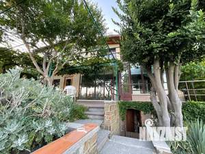 Дом 100м&sup2;, 2-этажный, посуточно, 