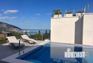 Дом 600м&sup2;, 3-этажный, посуточно, 