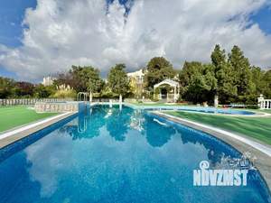 Дом 585м&sup2;, 2-этажный, посуточно, 