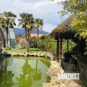 Дом 370м&sup2;, 2-этажный, посуточно, 