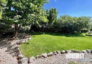 Дом 200м&sup2;, 3-этажный, посуточно, 