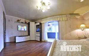 Дом 75м&sup2;, 3-этажный, посуточно, 