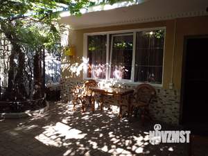 Дом 160м&sup2;, 2-этажный, на длительный срок, 