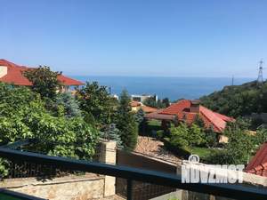 Дом 70м&sup2;, 2-этажный, посуточно, 