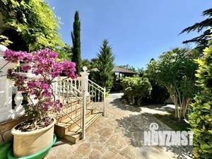 Дом 550м², 3-этажный, посуточно, 