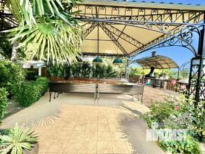 Дом 400м&sup2;, 3-этажный, посуточно, 