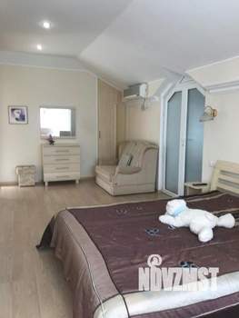 Дом 85м&sup2;, 3-этажный, посуточно, 