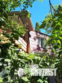 Дом 28м&sup2;, 2-этажный, посуточно, 