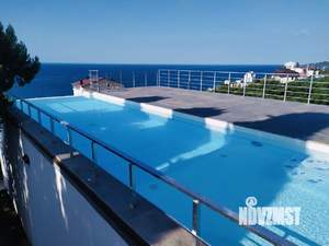 Дом 700м&sup2;, 4-этажный, посуточно, 