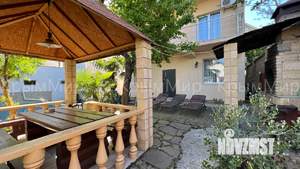 Дом 180м&sup2;, 3-этажный, посуточно, 