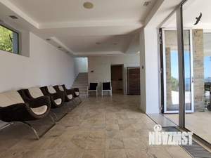 Дом 450м&sup2;, 2-этажный, посуточно, 