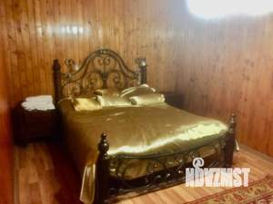 Дом 450м&sup2;, 3-этажный, посуточно, 