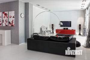 Дом 350м², 2-этажный, на длительный срок, 