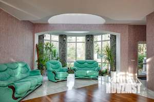 Дом 585м&sup2;, 2-этажный, посуточно, 