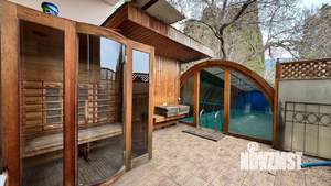 Дом 300м², 4-этажный, посуточно, 