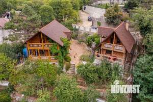 Дом 240м², 2-этажный, посуточно, 