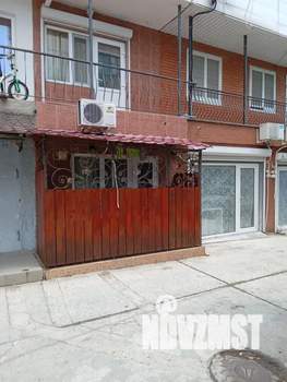 Дом 12м&sup2;, 3-этажный, посуточно, 