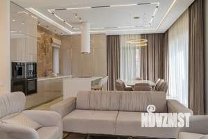 Дом 360м&sup2;, 3-этажный, посуточно, 