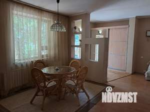 Дом 90м&sup2;, 2-этажный, посуточно, 