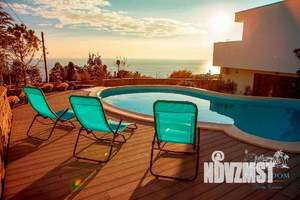 Дом 380м&sup2;, 3-этажный, посуточно, 